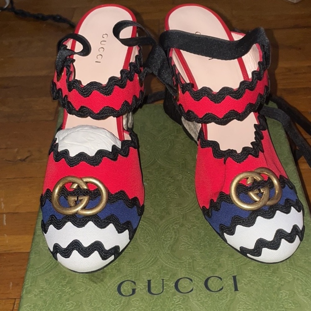 Gucci Espadrilles...❤️